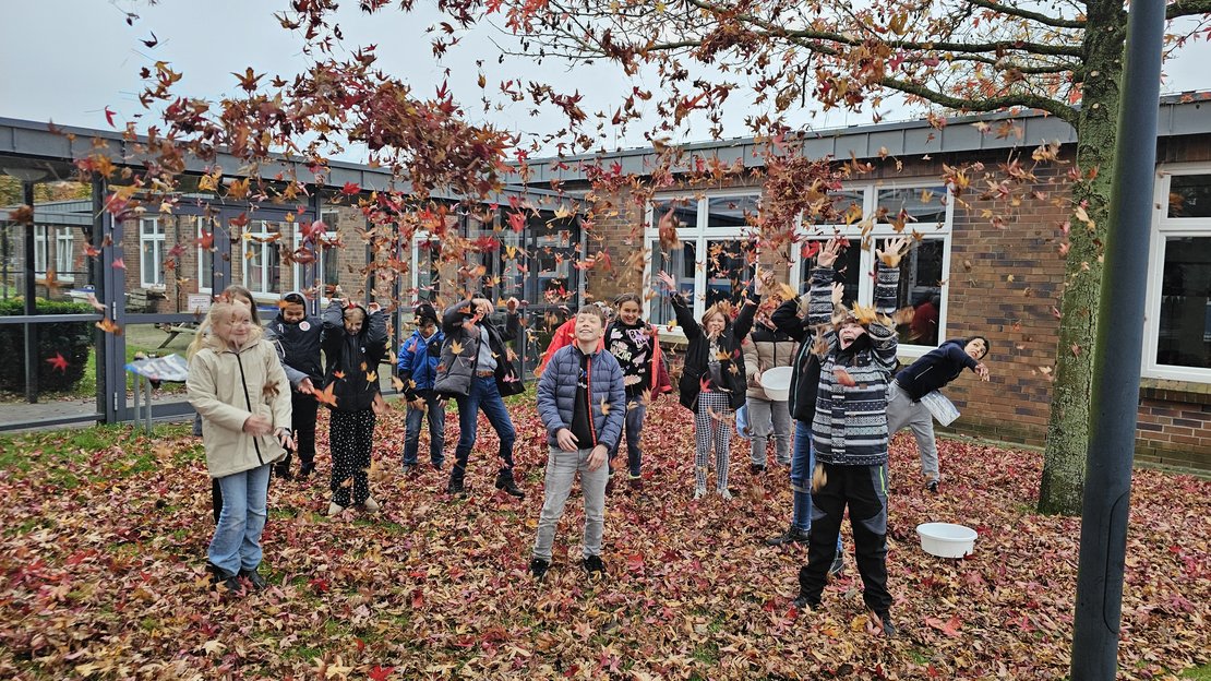 Foto 8 von 8 von SuS der LoE Klasse bei einem Ausflug 