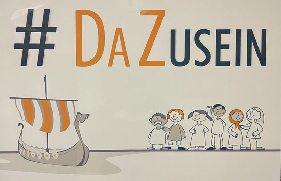 Türschild mit der Bestchriftung: DaZusein